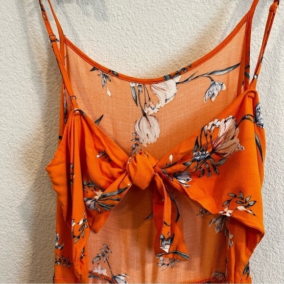 Shosho size small orange floral tie back jumpsuit with slit lower legs - Picture 7 of 11